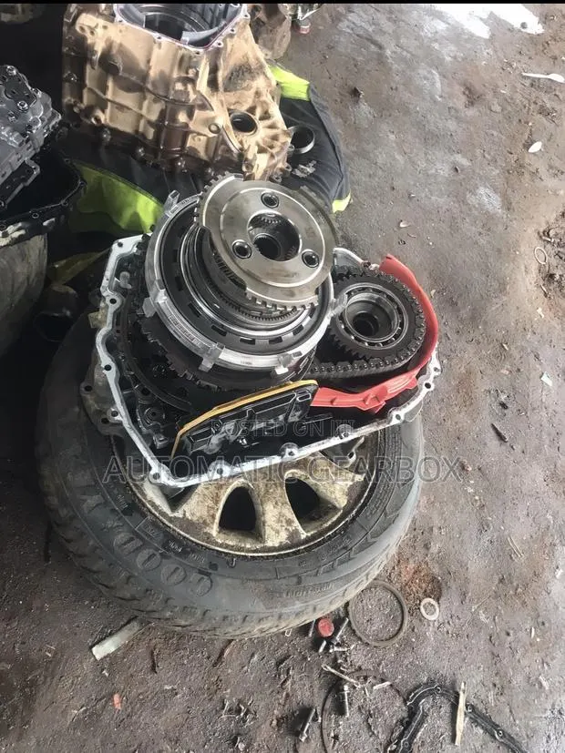 Automatic Transmission Gearbox · Photo 1
