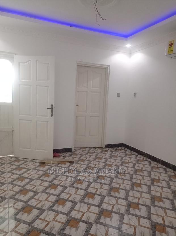 1bdrm Apartment in the Dorns Properties, New Town for Rent · Photo 1