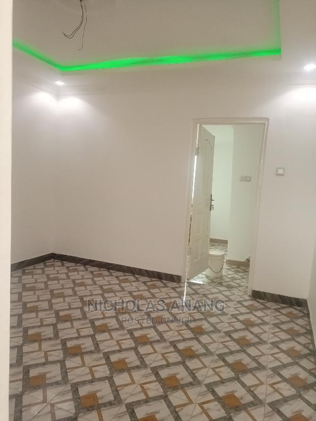 1bdrm Apartment in the Dorns Properties, New Town for Rent · Photo 3