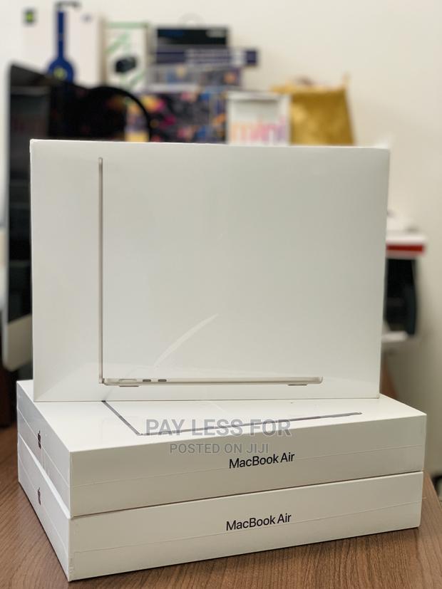 New Laptop Apple MacBook Air 2022 M2 8GB Apple M2 SSD 512GB · Photo 3
