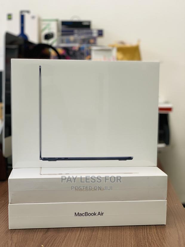 New Laptop Apple MacBook Air 2022 M2 8GB Apple M2 SSD 512GB · Photo 8