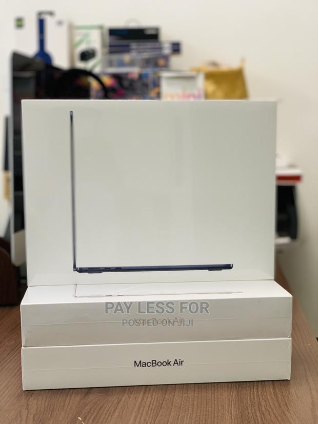 New Laptop Apple MacBook Air 2022 M2 8GB Apple M2 SSD 512GB · Photo 5