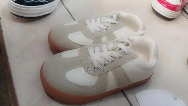 Quality Sneakers Available · Photo 1