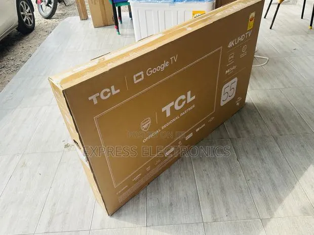 Slim Sleek Uhd Smart TCL 55”P635 · Photo 1