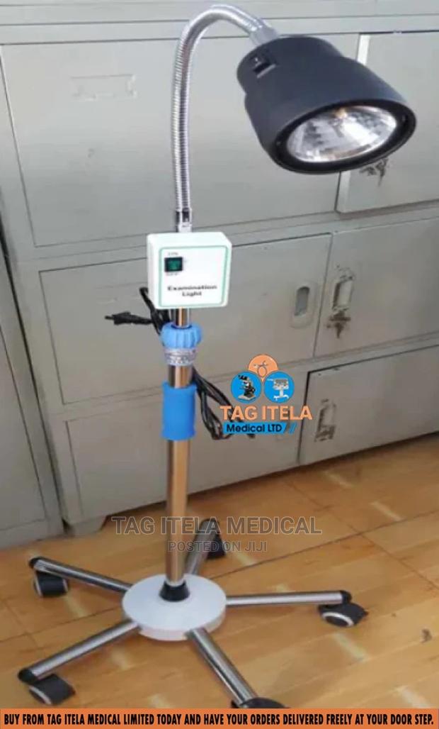 Surgical Examination Lamp (Led) · Photo 2