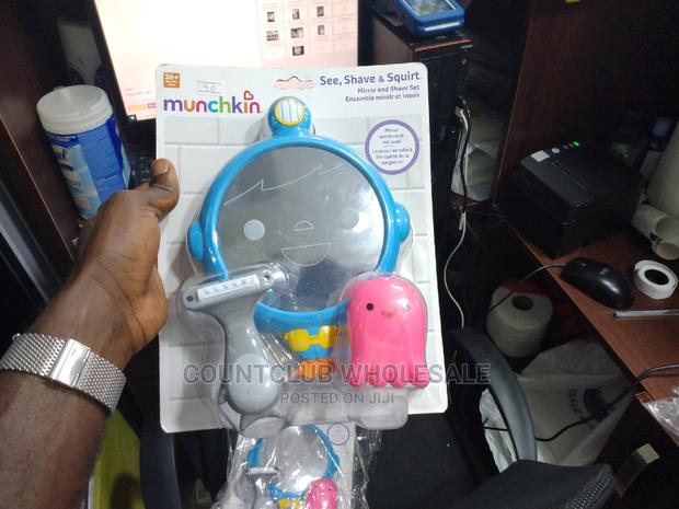 Munchkin Mirror · Photo 1
