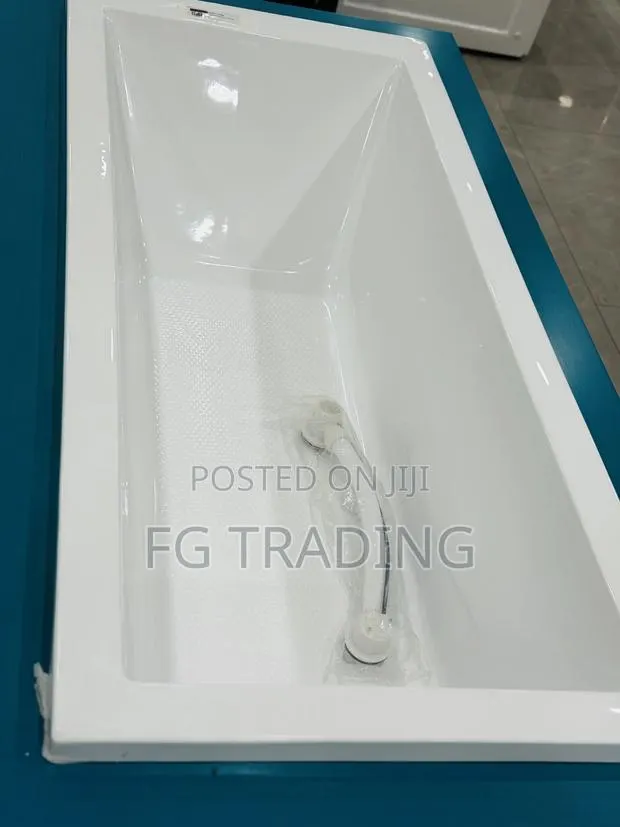 Bathtub _ Lying Block Bathtub · Photo 1