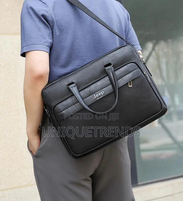 Jeep Black Leather Laptop/File Bag · Photo 2