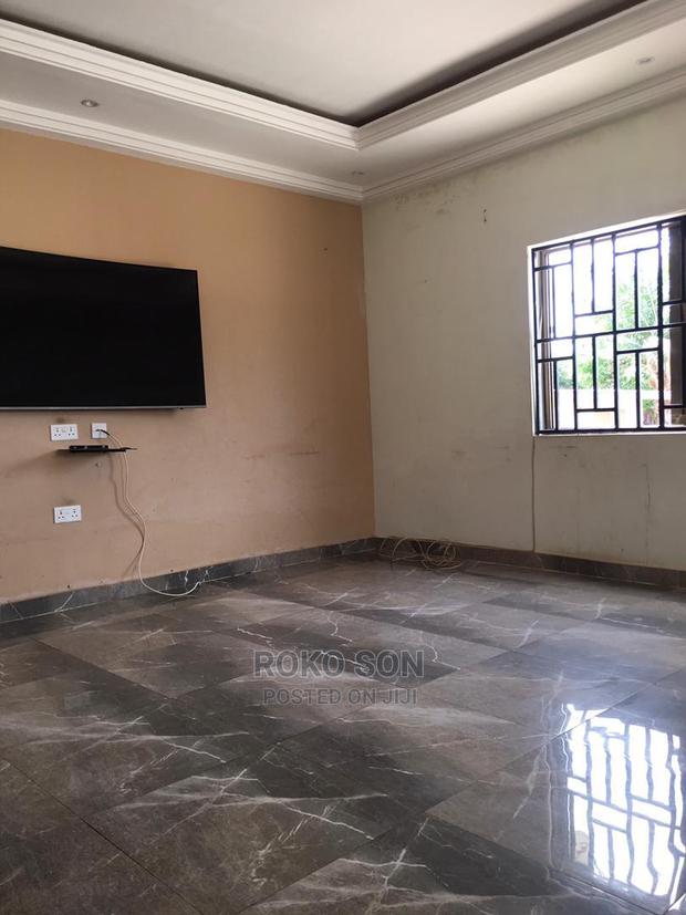 2bdrm Apartment in Dr Roko, Ablekuma for rent · Photo 3