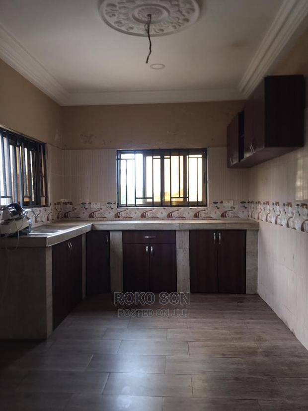 2bdrm Apartment in Dr Roko, Ablekuma for rent · Photo 6