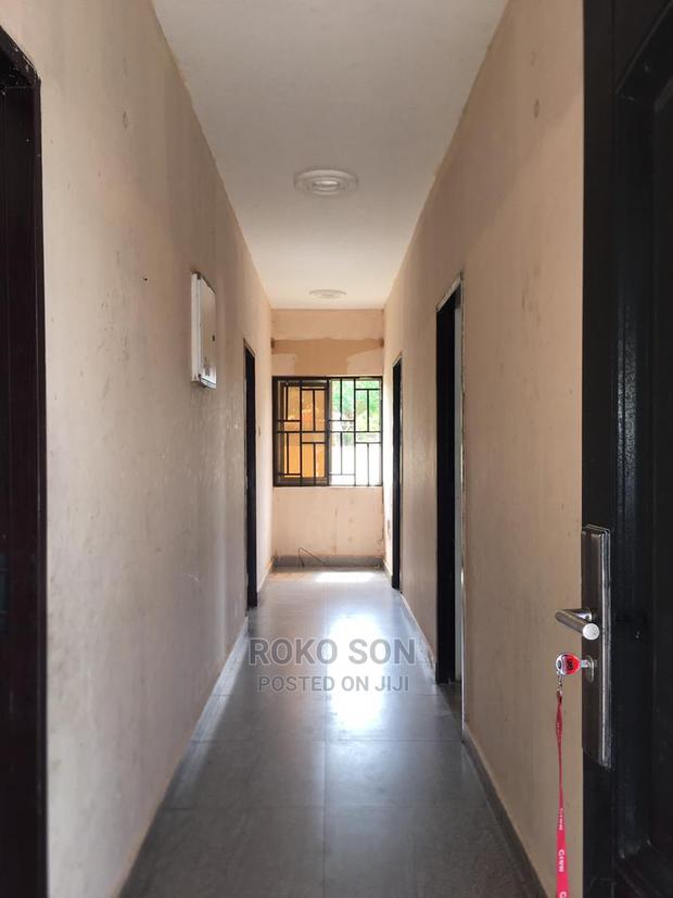 2bdrm Apartment in Dr Roko, Ablekuma for rent · Photo 5