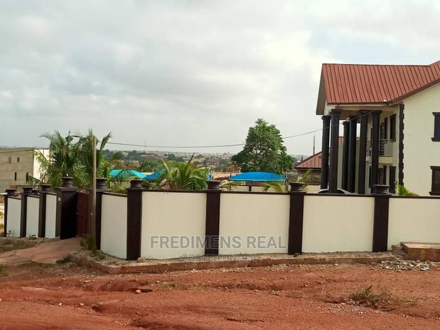 8bdrm House in Fredimens Real, Kumasi Metropolitan for Sale · Photo 6