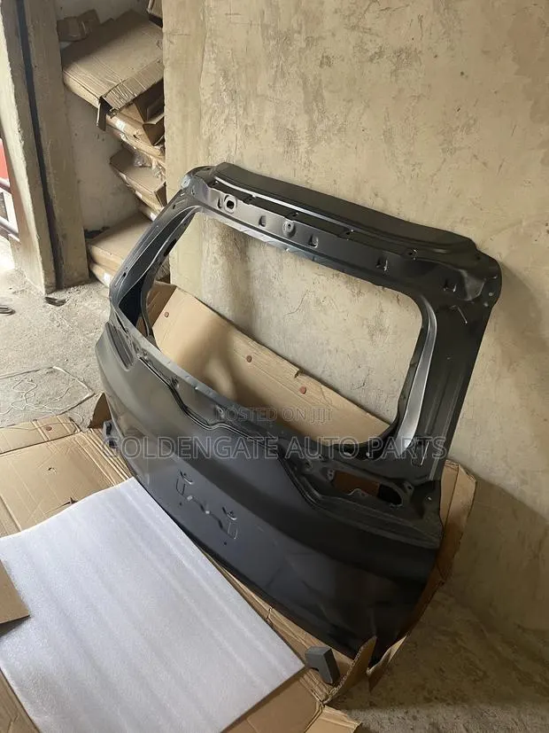Honda CR-v 17 /2020 Boot · Photo 1