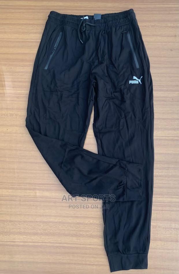 Adidas Joggers · Photo 1