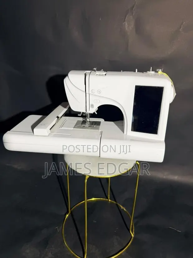 Embroidery Machine · Photo 1