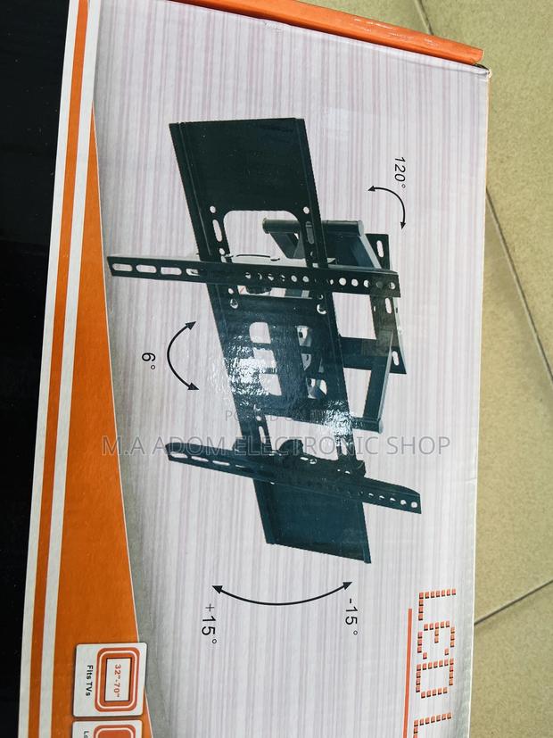 Adjustable Tv Mount 32”-70” · Photo 1