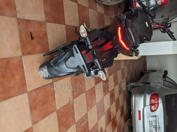 Suzuki Gixxer 250 2024 Black · Photo 1