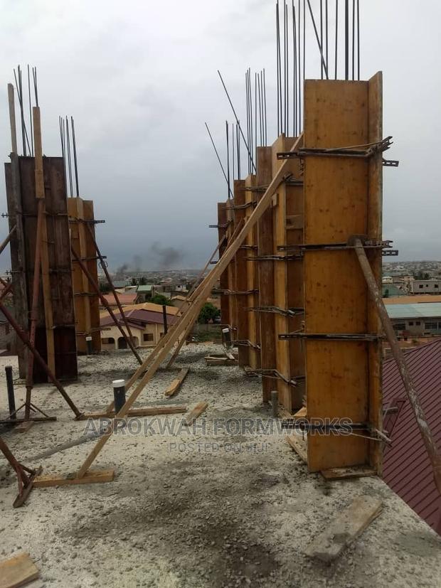 Columns/Pillars/Formwork/Adjustable/Metal/Plastic · Photo 3