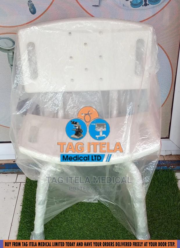 Bathroom Shower Seat (With Backrest) · Photo 2
