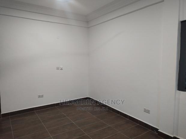 3bdrm Apartment in Dansoman for rent · Photo 5