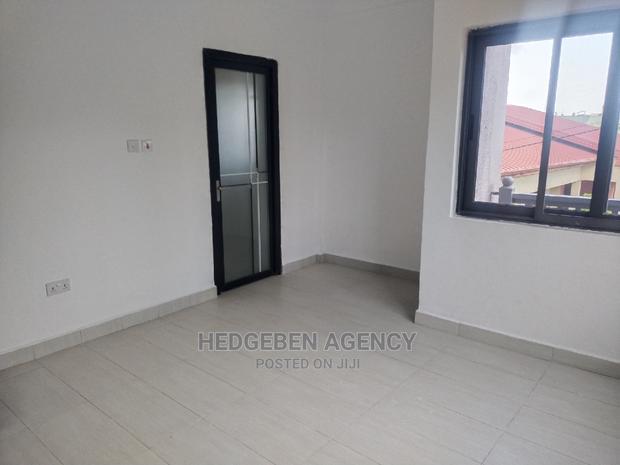 2bdrm Apartment in Dansoman for rent · Photo 6