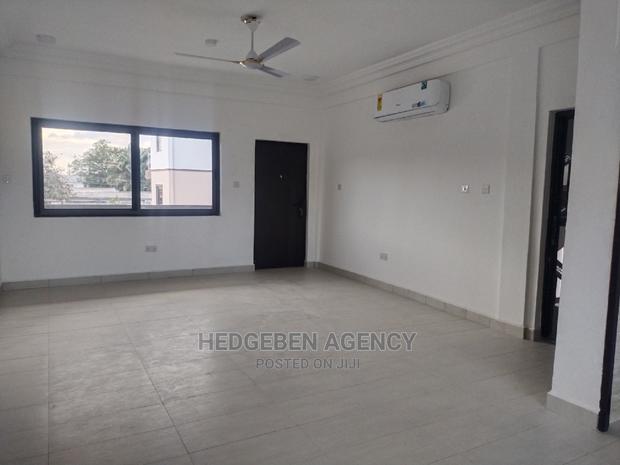 2bdrm Apartment in Dansoman for rent · Photo 2