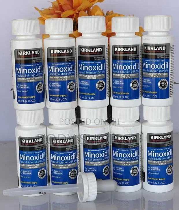 Original and Undiluted Kirkland Minoxidil / Made in USA · Photo 1