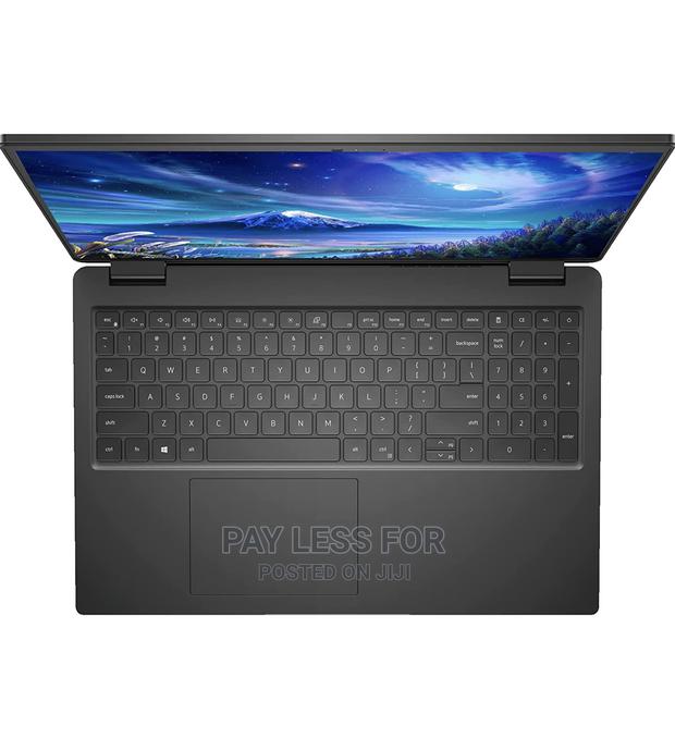 New Laptop Dell Latitude 3520 16GB Intel Core I7 SSD 256GB · Photo 2