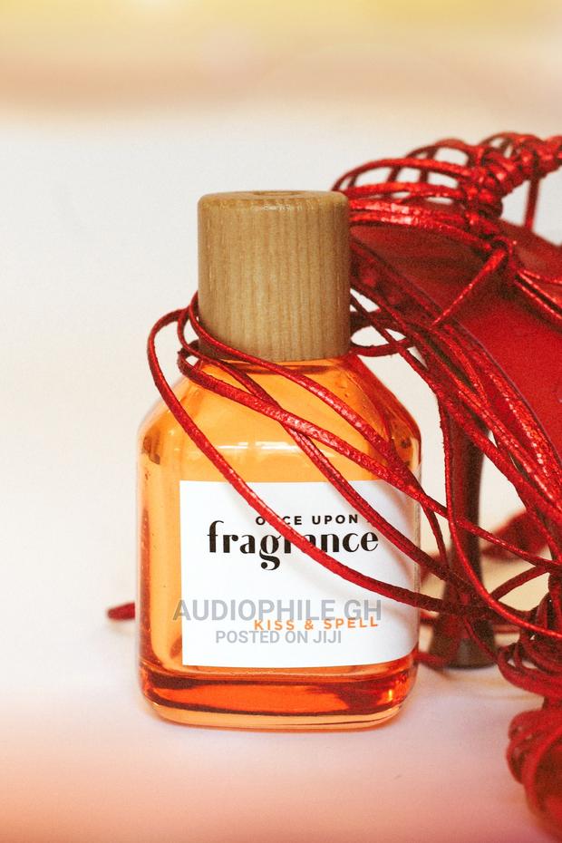 Once Upon a Fragrance Kiss Spell · Photo 2