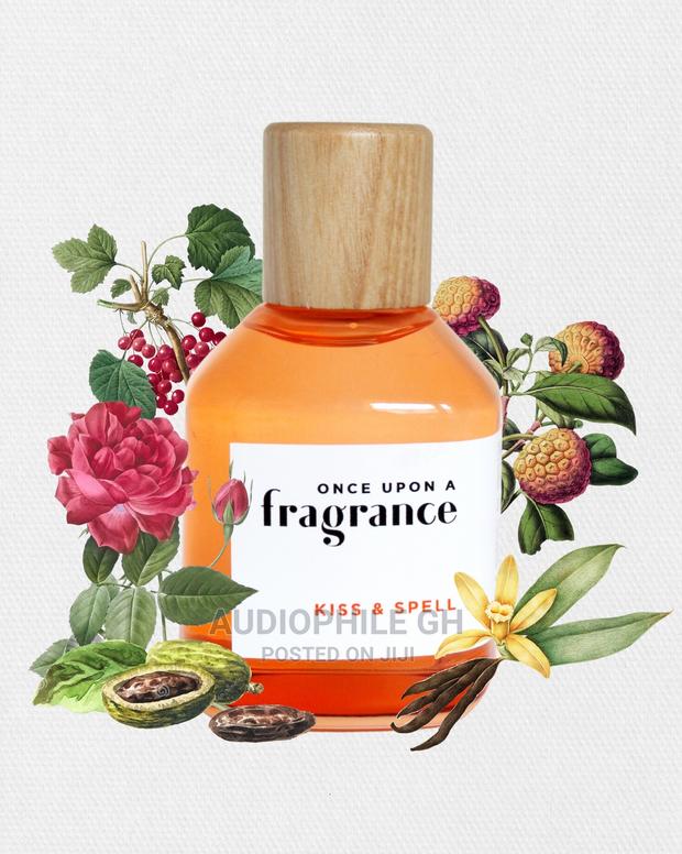 Once Upon a Fragrance Kiss Spell · Photo 3