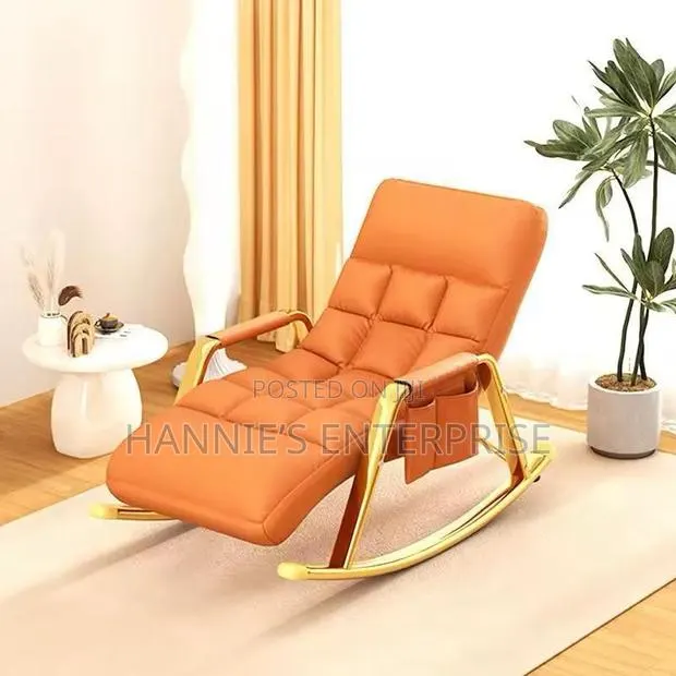 Rocking Lounge Chair · Photo 1