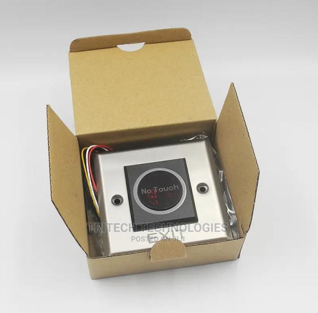 No Touch Exit Button With Remote · Photo 3