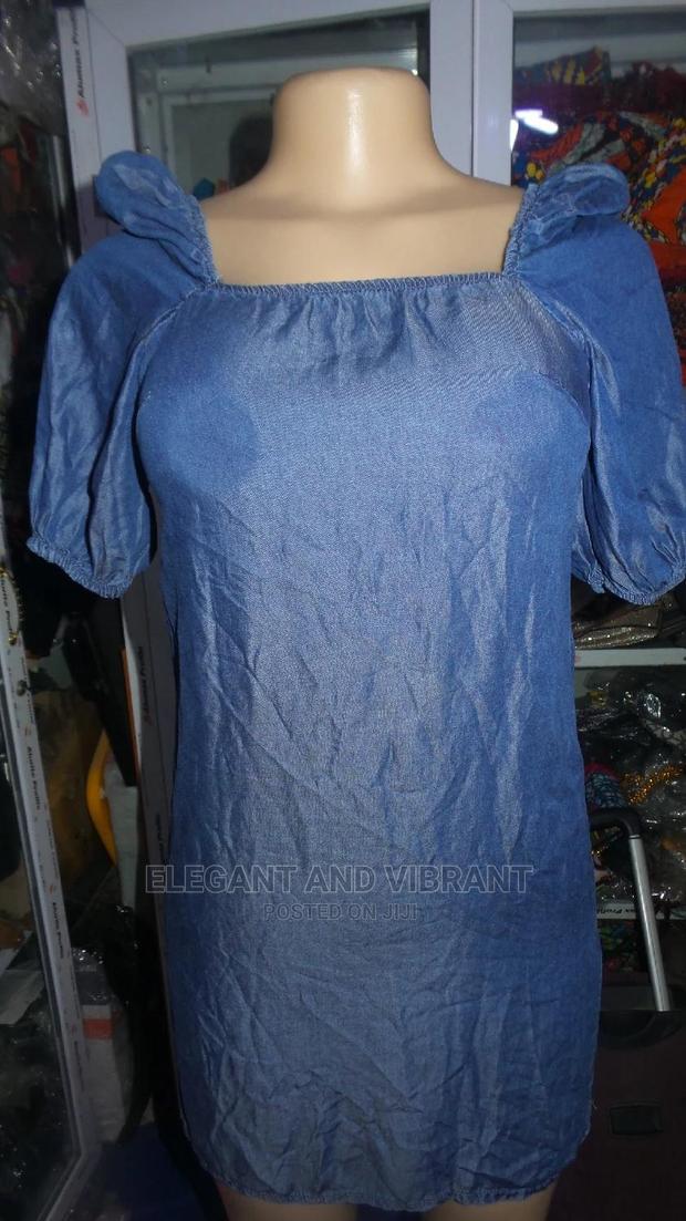Beautiful Ladies Uk Jeans Dress With Slightly Pouf Hands. · Photo 2
