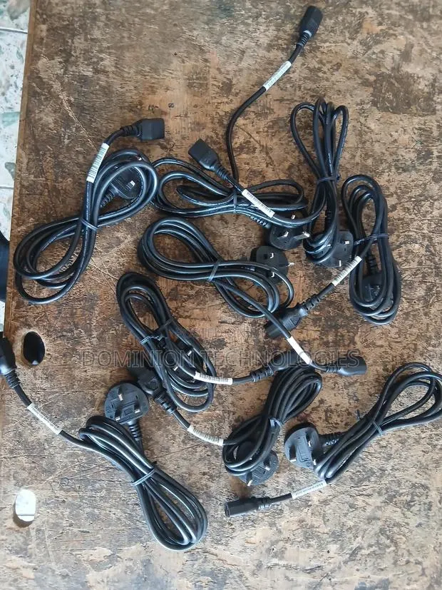 Desktop 13ahms Power Cable · Photo 1