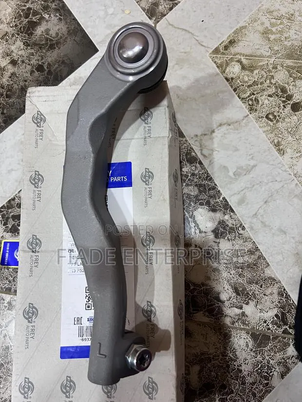 Front Outer Tie Rod End (F48/F49/F52)Set · Photo 1