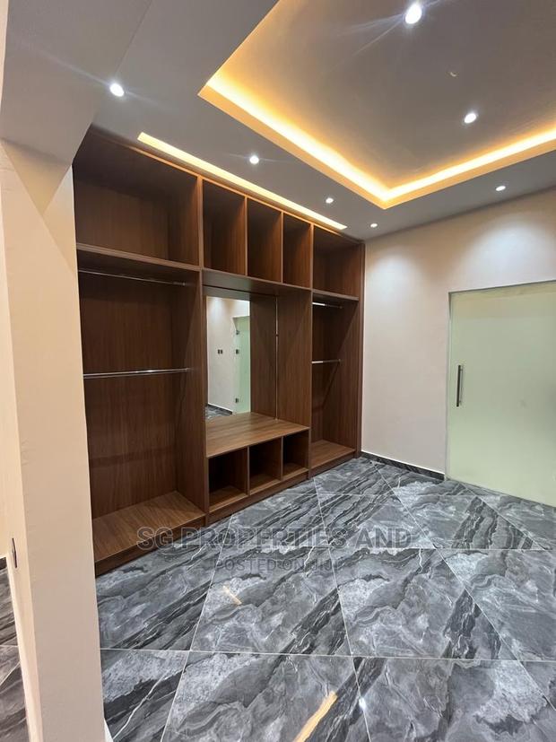 3bdrm House in Sakumono, Accra Metropolitan for Sale · Photo 5