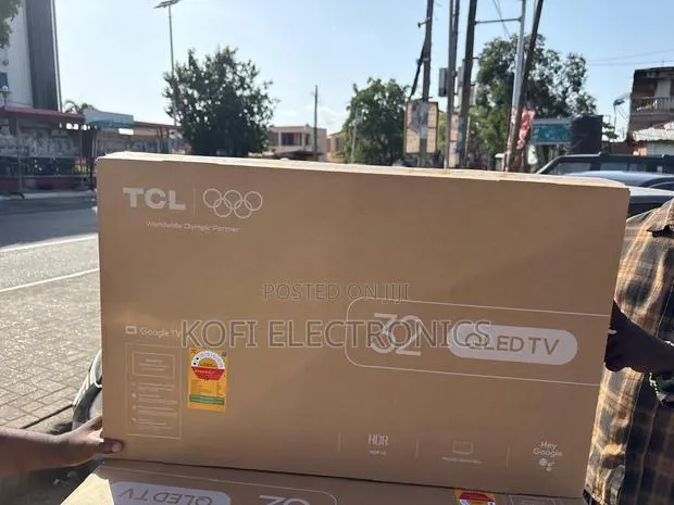 TCL 32-Inch Qled Tv Smart Connectivity Stunning Display · Photo 1