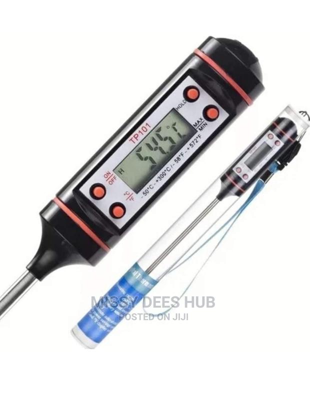 Digital Thermometer · Photo 7