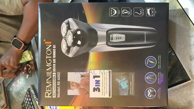 Rechargeable 3in1 Shaver · Photo 2