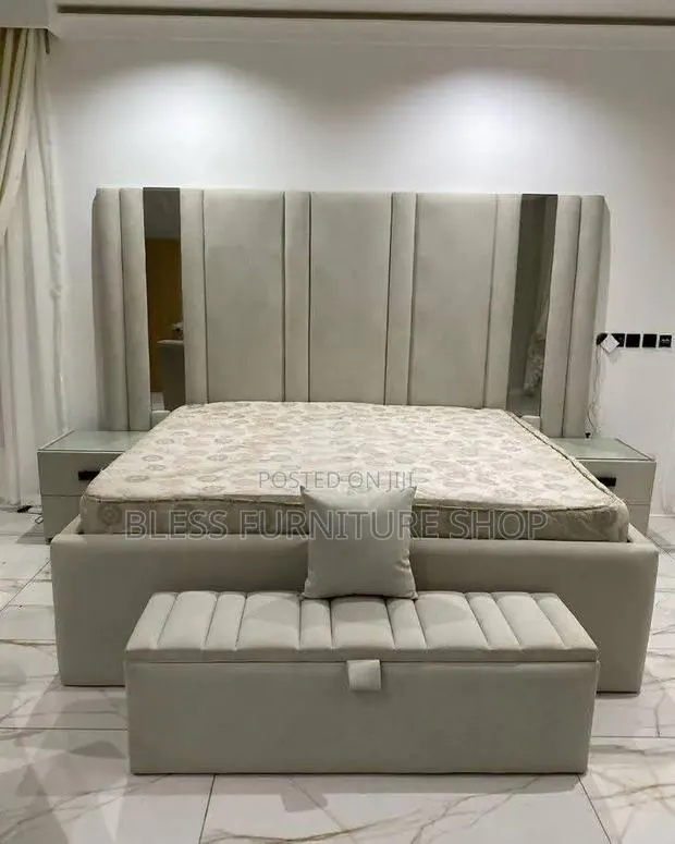 Mirror Queen Size Bed Frame With Side Drawers and Ottoman · Photo 1