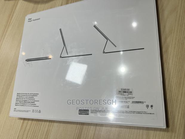 Magic Keyboard iPad Pro 12.9‐Inch (6th Gen) US English Black · Photo 3