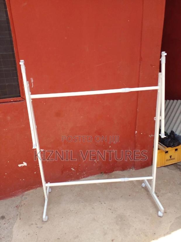 White Board Stand · Photo 3