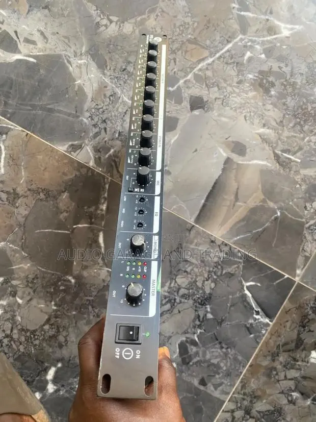 Audio Dynamic Processor · Photo 1