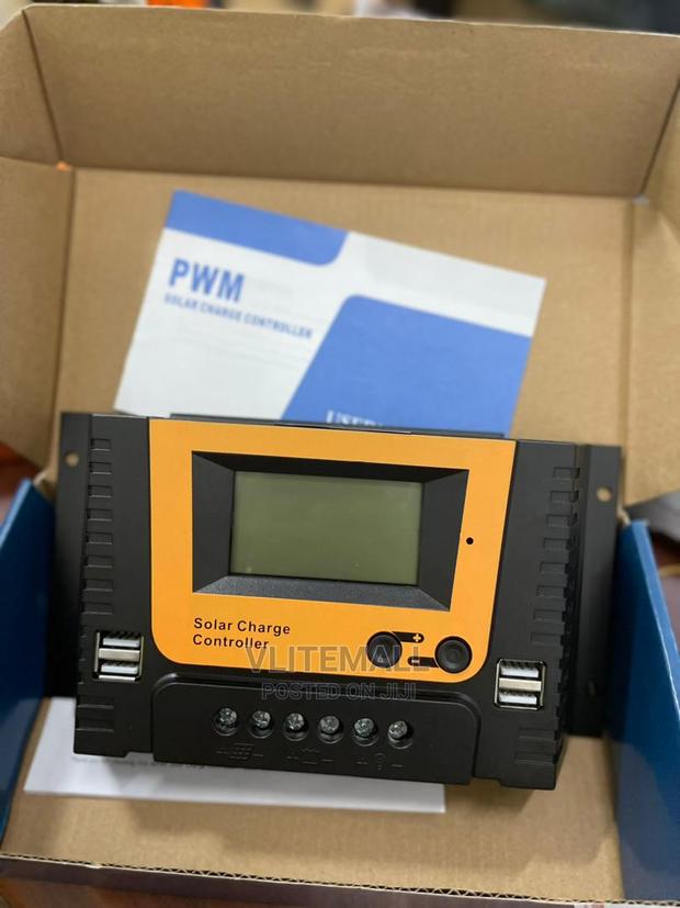PWM Solar Charge Conroller 30A 12v/48v · Photo 1
