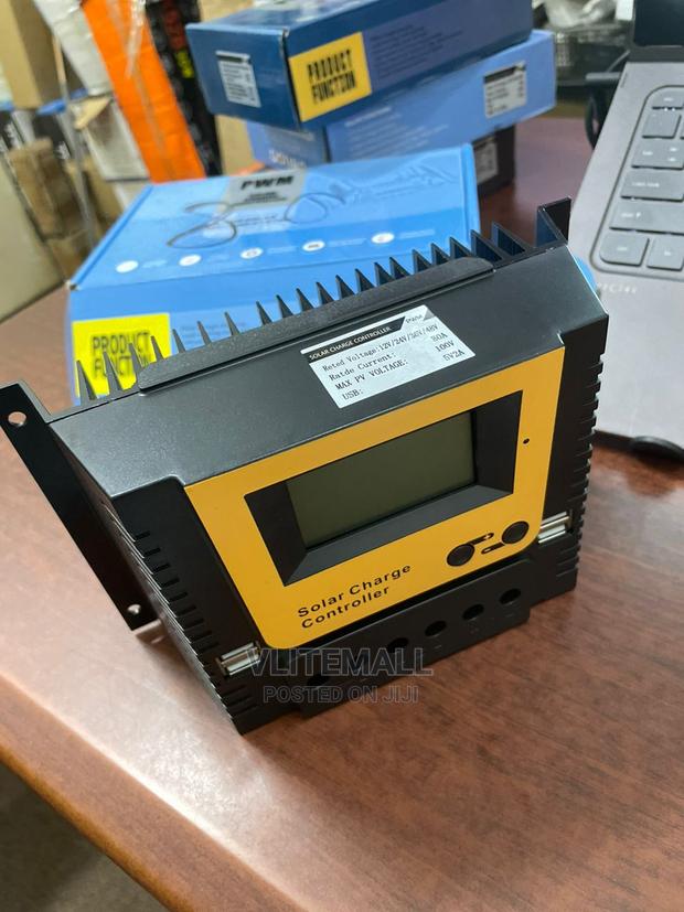 PWM Solar Charge Controller 80A · Photo 2