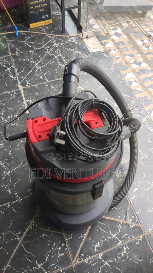 NRG Vacuum Cleaner · Photo 3