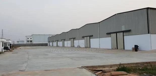 7000sqm Warehouse on 5 Acres Tema Freezones · Photo 4