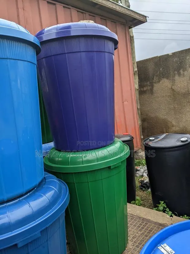 Barrel Container ( Veronica Bucket) · Photo 1