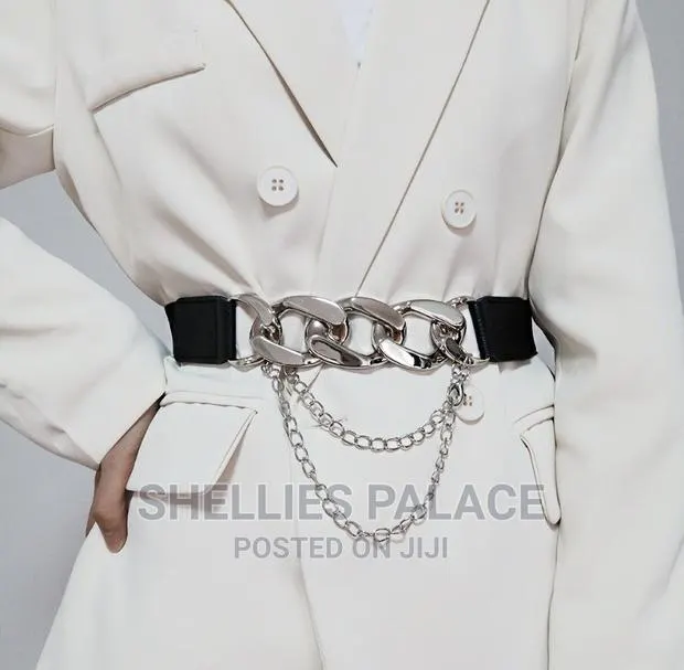 Ladies European and American Metal Chain Multi Buckle Belt · Photo 1