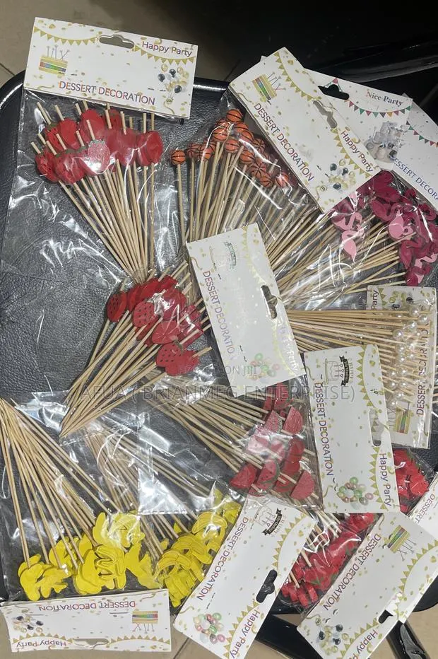 Cocktail and Dessert Picks( 20pis Each) · Photo 1